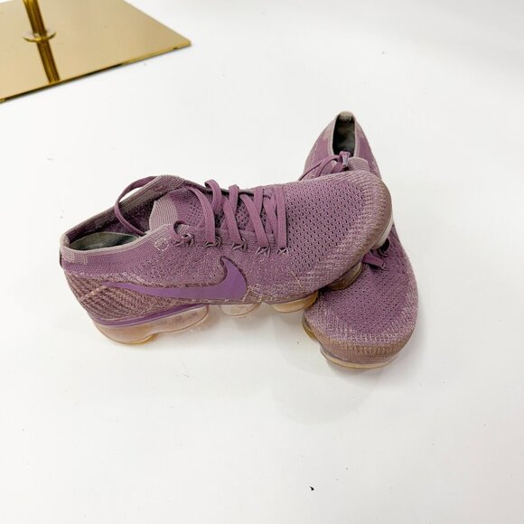 NIKE Women's Air Vapormax Flyknit PURPLE VAPOUR SHOE WMNS AIR VAPORMAX FLYKNIT - Picture 3 of 9